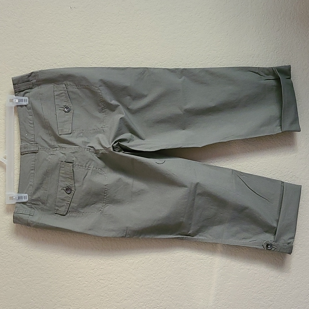 DKNY Cropped Pants - Picture 4 of 6